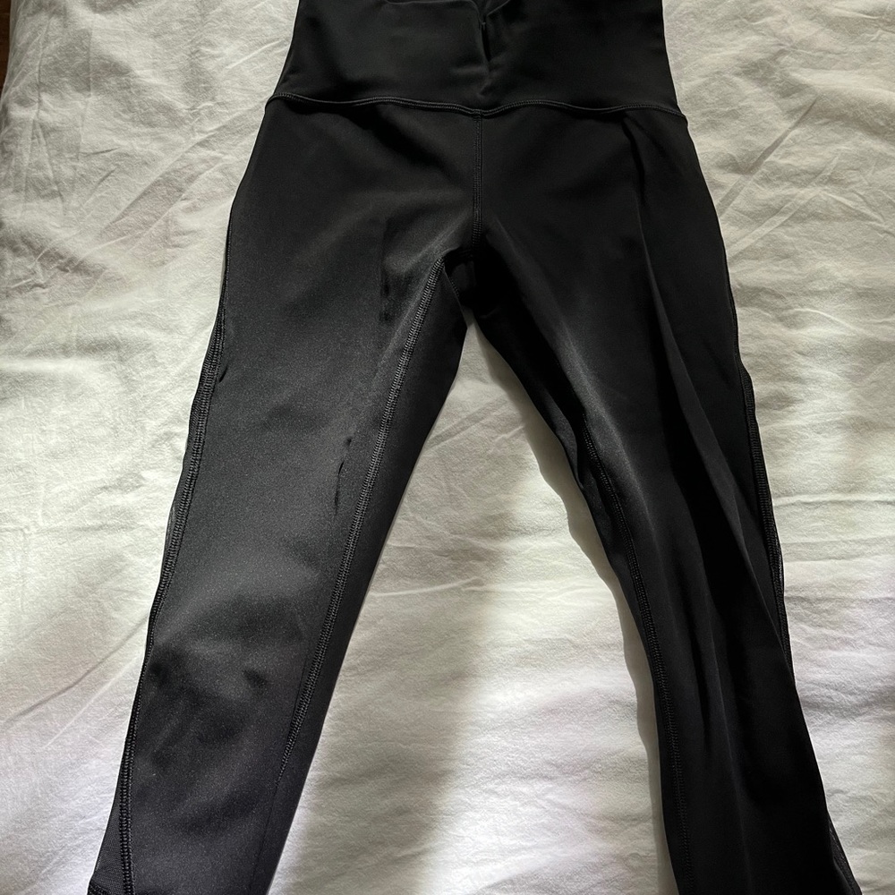 Lululemon cropped leggings